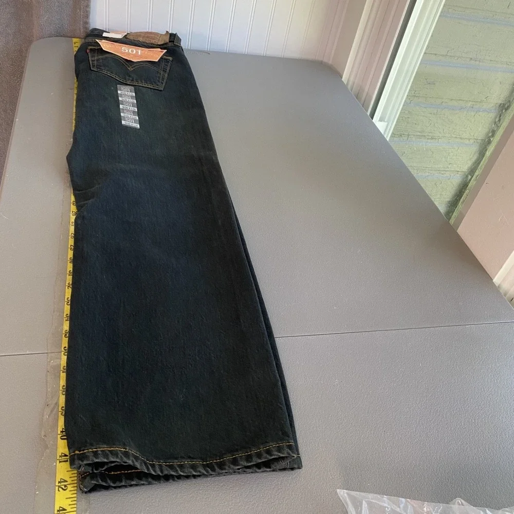 Levis Mens 501 Jeans 36x30 Dark Blue Denim Button Fly Straight Leg 100% Cotton